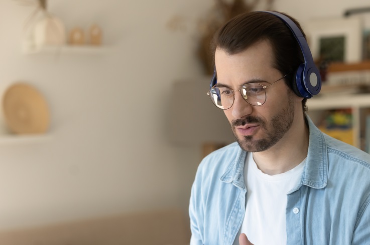 Student learning Yoruba